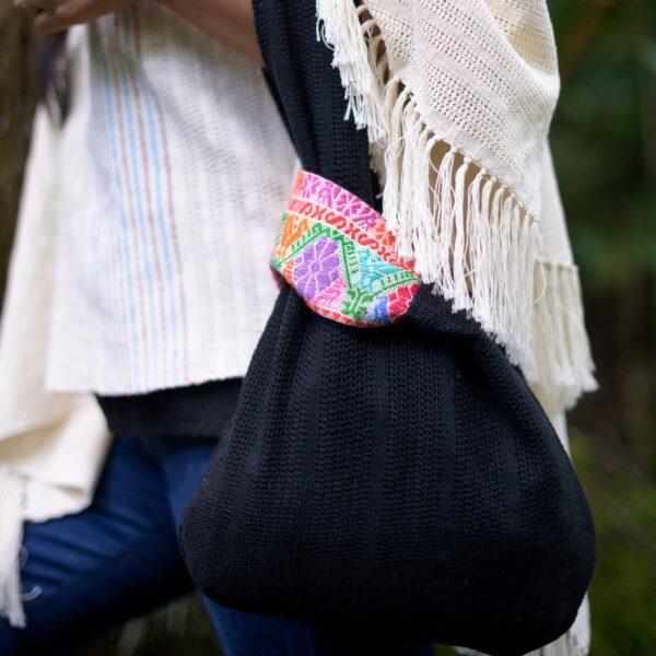 Bolsa tipo kimono de telar de cintura