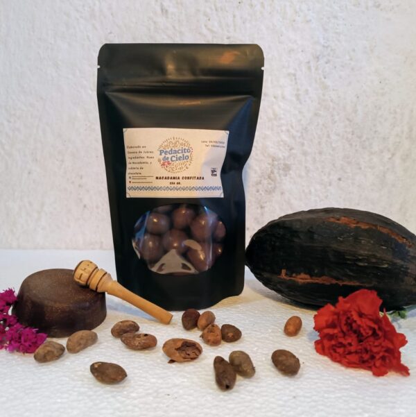 Macadamia confitada